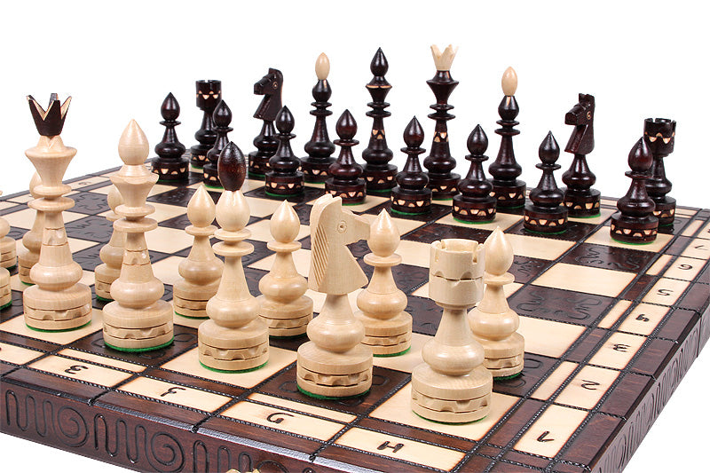 Indian Style Chess Set with Burned Folding Board (4.72 in King / 120 mm)