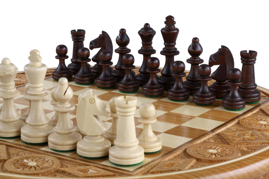 Rubin Hand Carved Chess Set with Round Inlaid Case 13" Diameter