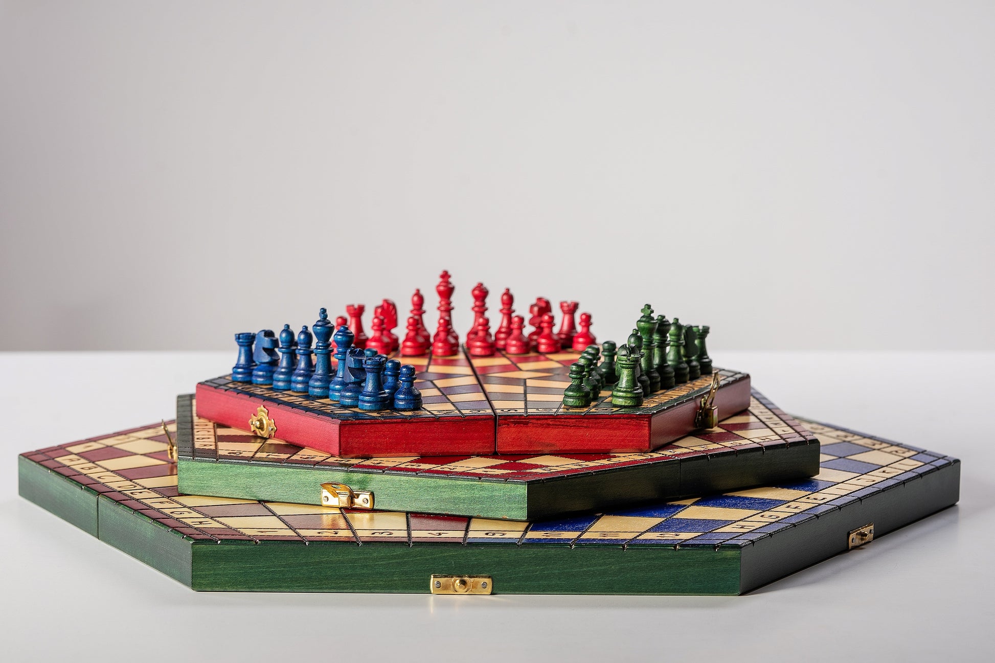 Three Player Tricolour Wooden Chess Set 3.35 in King