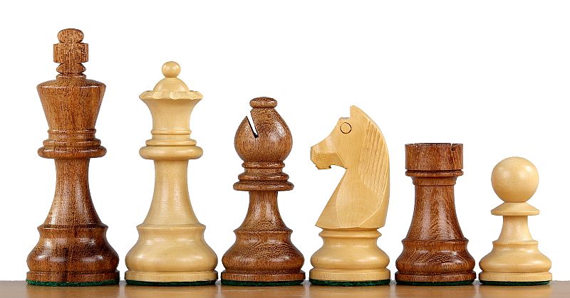 German Staunton Chess Pieces 3.75" Acacia & Boxwood