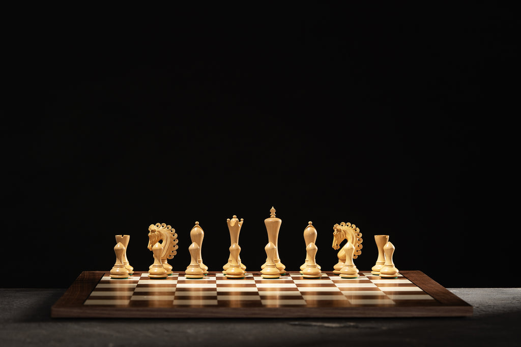 Empire Redwood Chess Pieces – 4.25 Inch