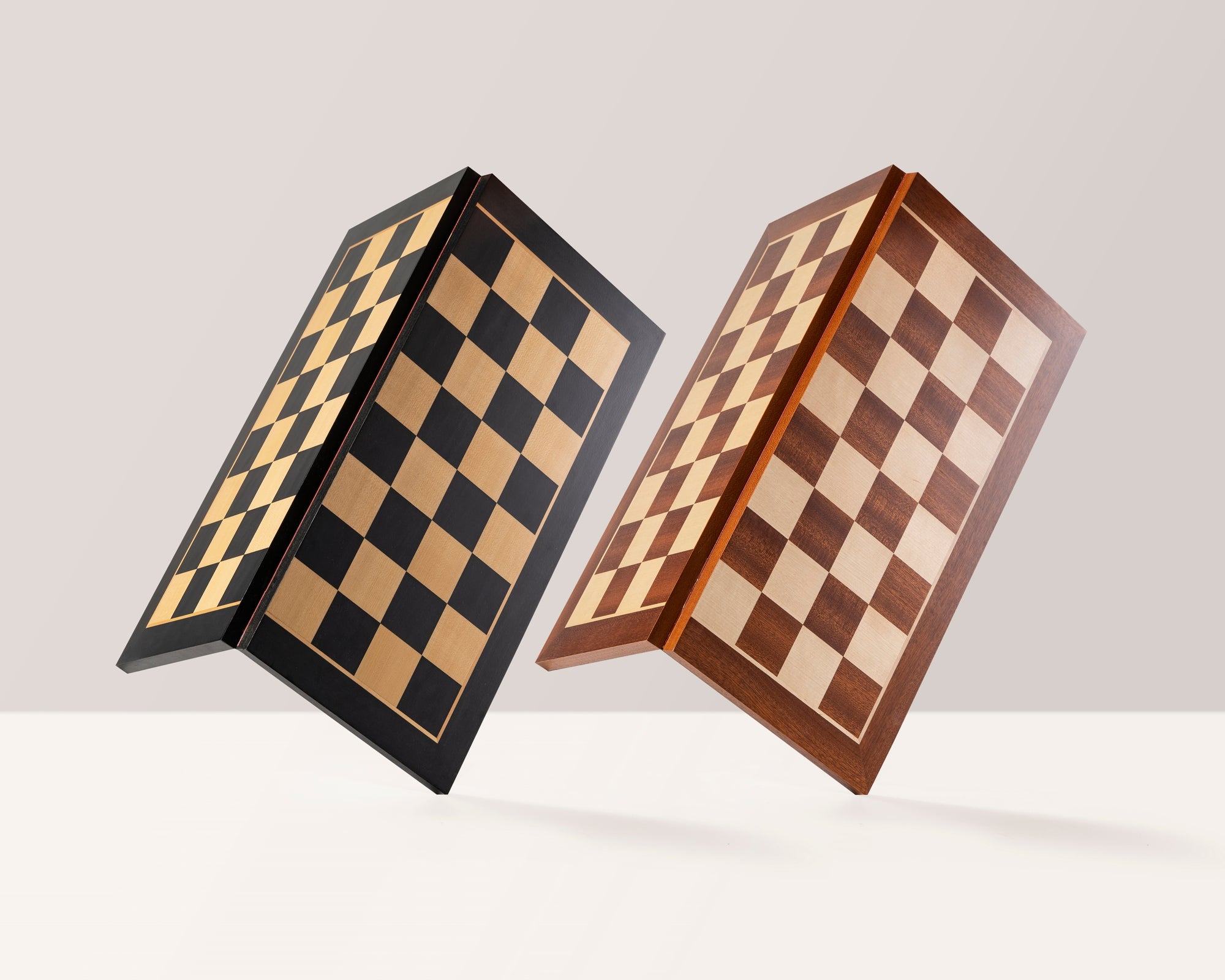 Ebony Style Foldable Chess Board – 18.9″ without Notation (1.97″ Squares)
